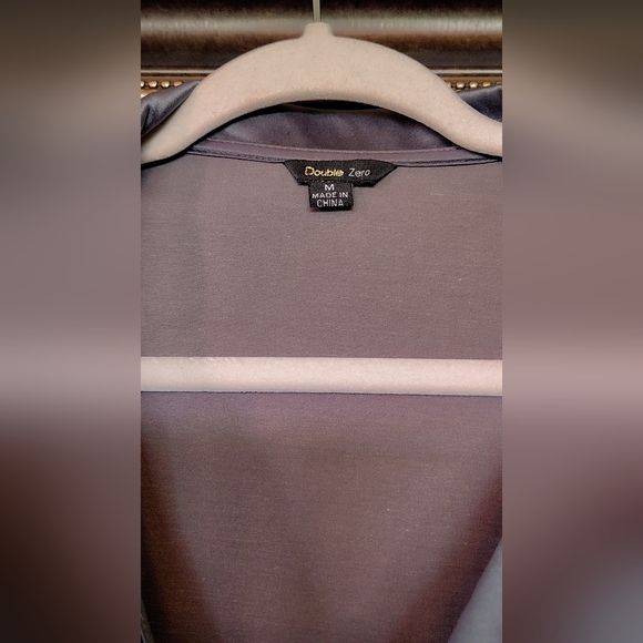 🩶 Elegant Gray Ruffle Wrap Dress - Picture 6 of 8